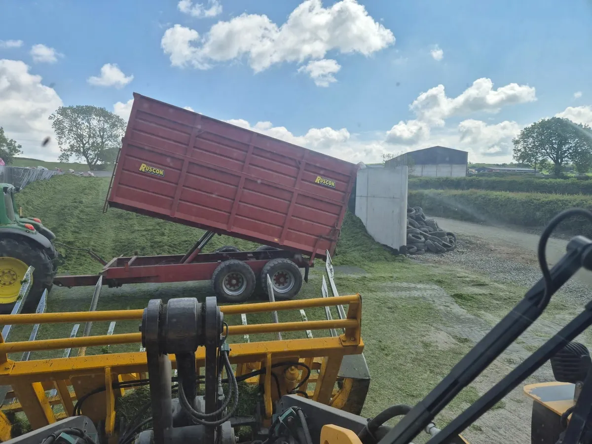 Silage trailer - Image 2
