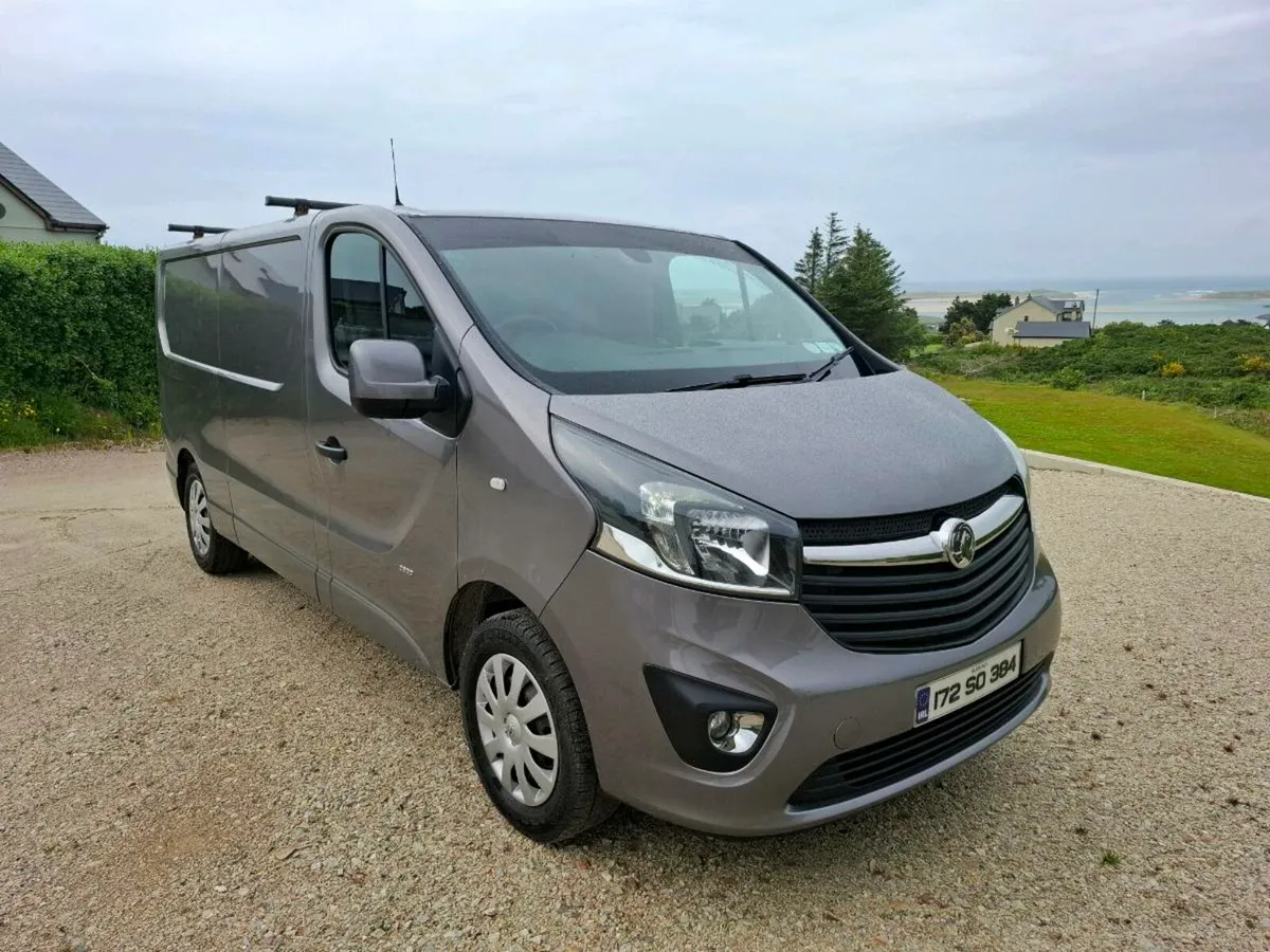 2017 opel vivaro sportive bi-turbo - Image 1