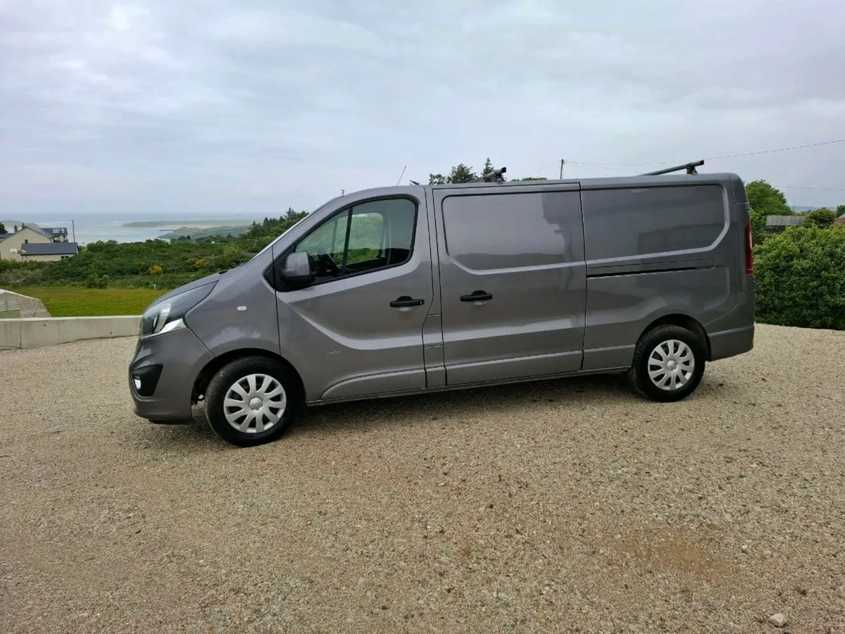 2017 opel vivaro sportive bi-turbo - Image 3