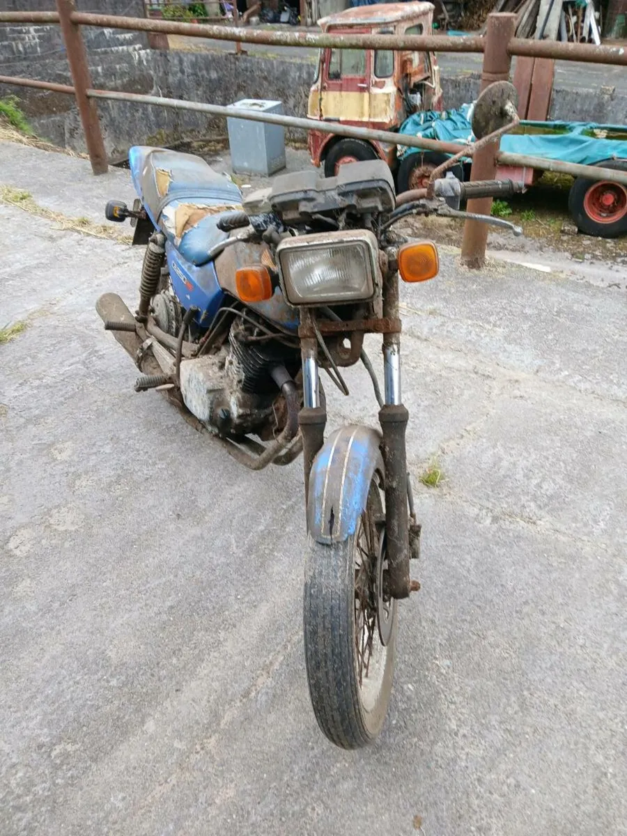 Honda CB250RS and Kids dirt bike - Image 4