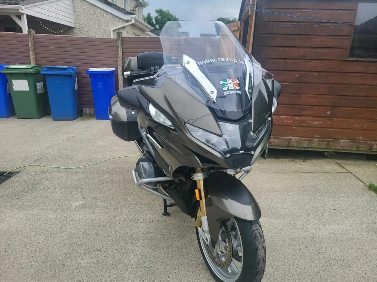 BMW R1250RT LE - Image 1