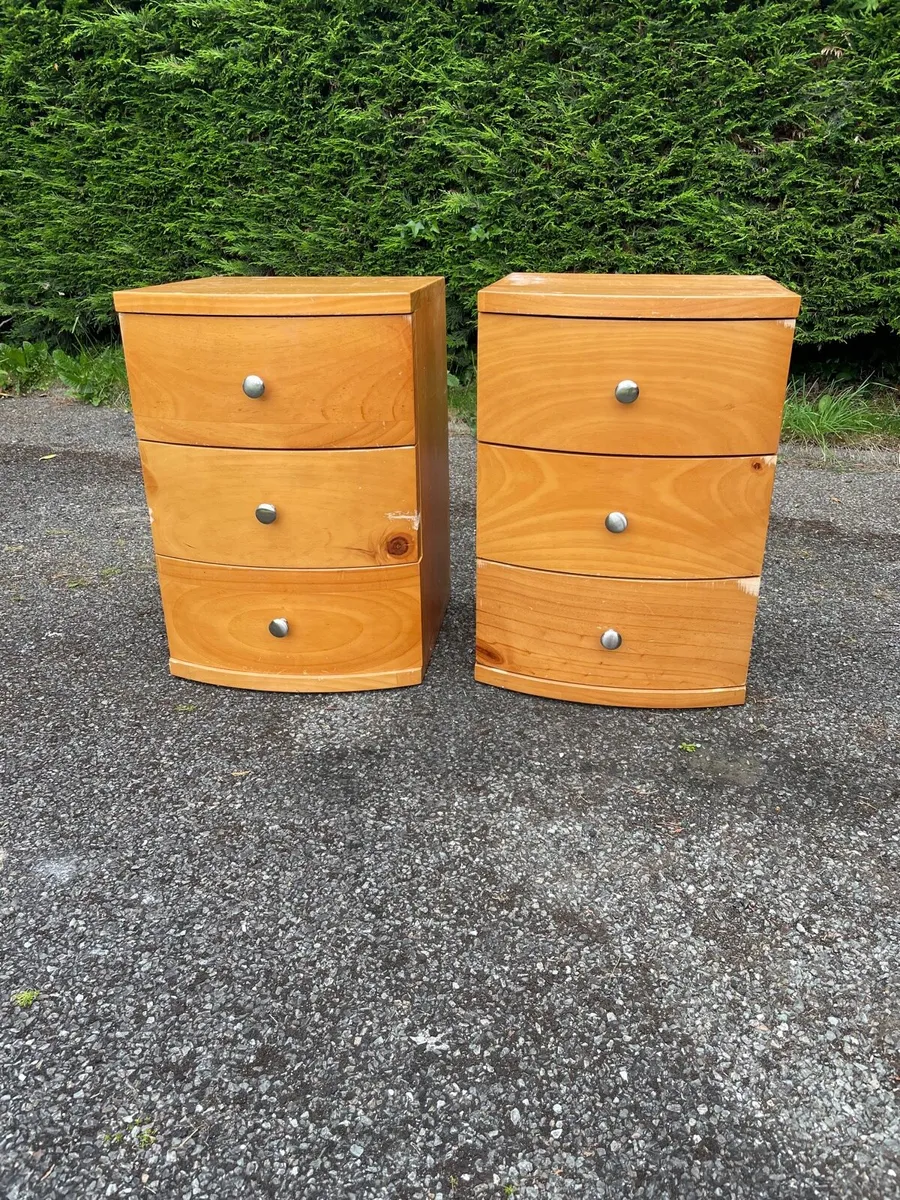 2 bedside lockers solid wooden (pine) - Image 1