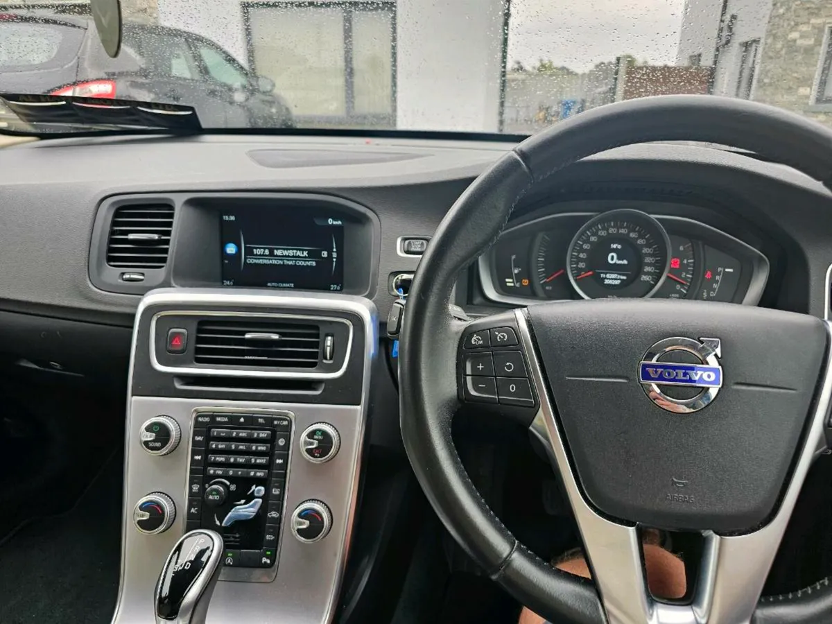 171 Volvo V60 - Image 3
