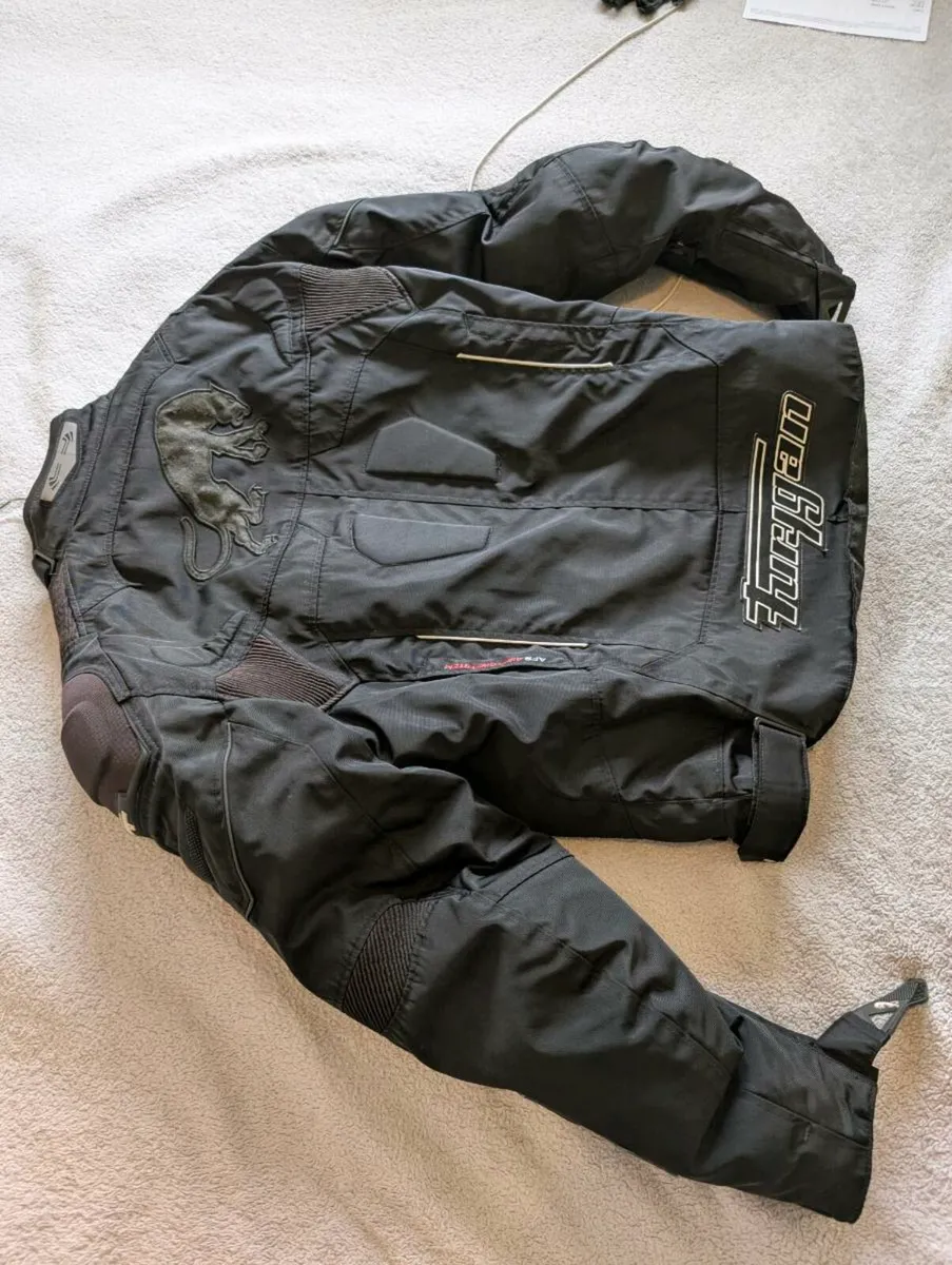 Motorcycle jacket - Image 4