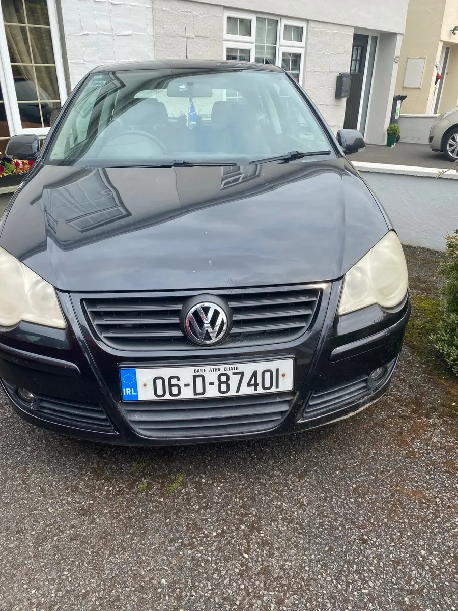 Volkswagen Polo 2006 - Image 2