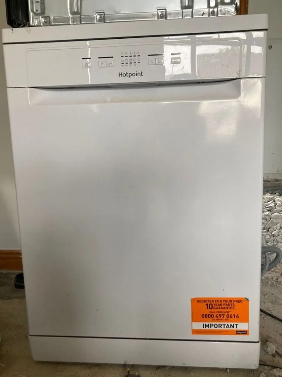 Hotpoint dishwasher - Image 1