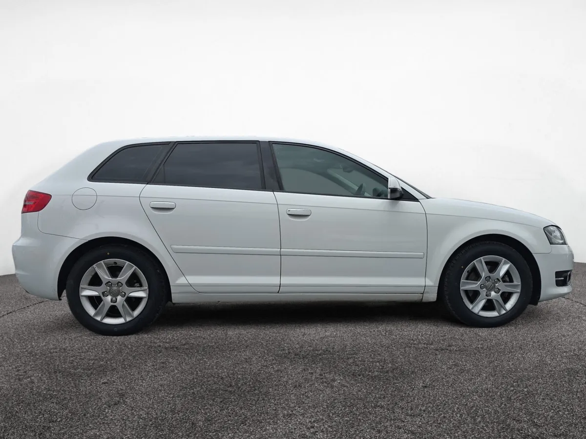Audi A3 Automatic - Image 4