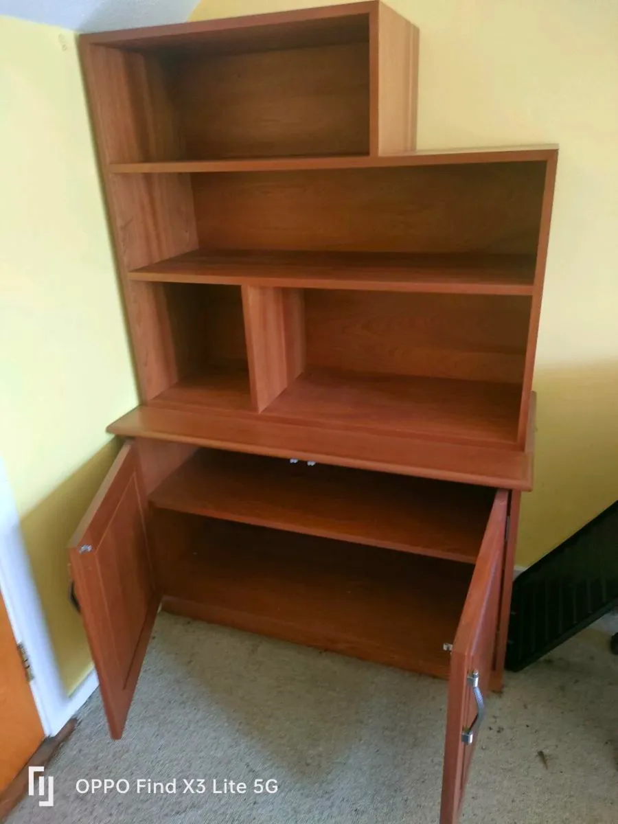 Shelves - Image 2