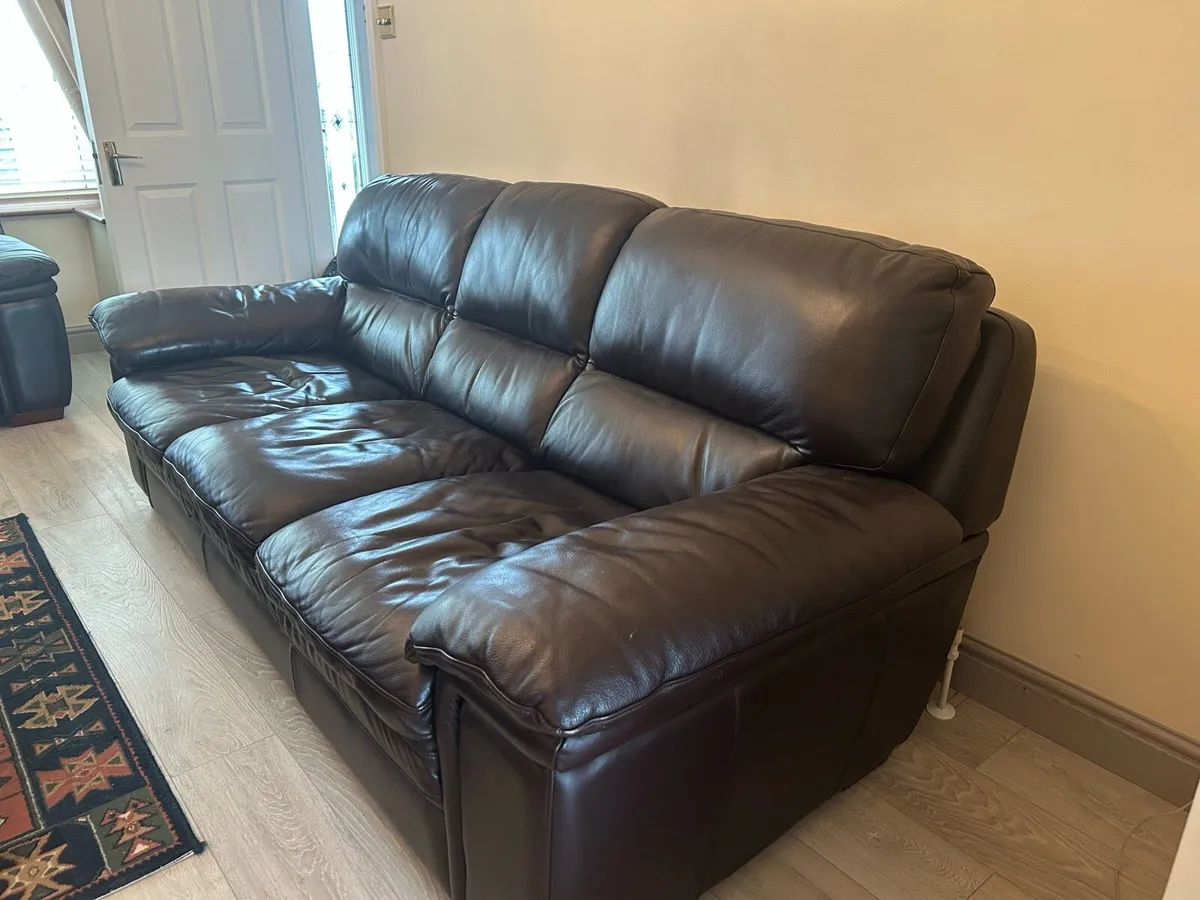 3 seater and 1 seater couches for sale - Image 1