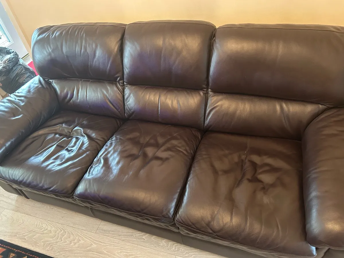 3 seater and 1 seater couches for sale - Image 2
