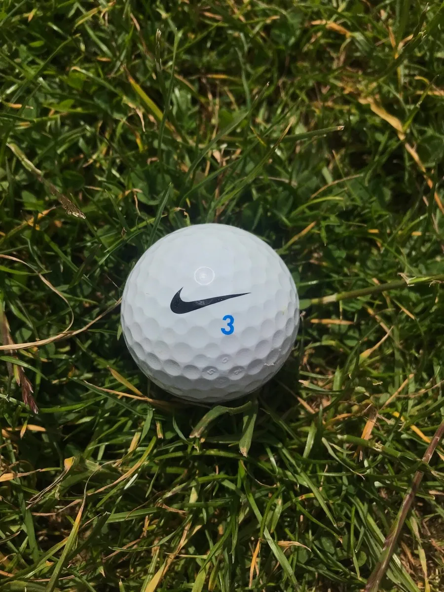 20 Nike golf balls! - Image 3