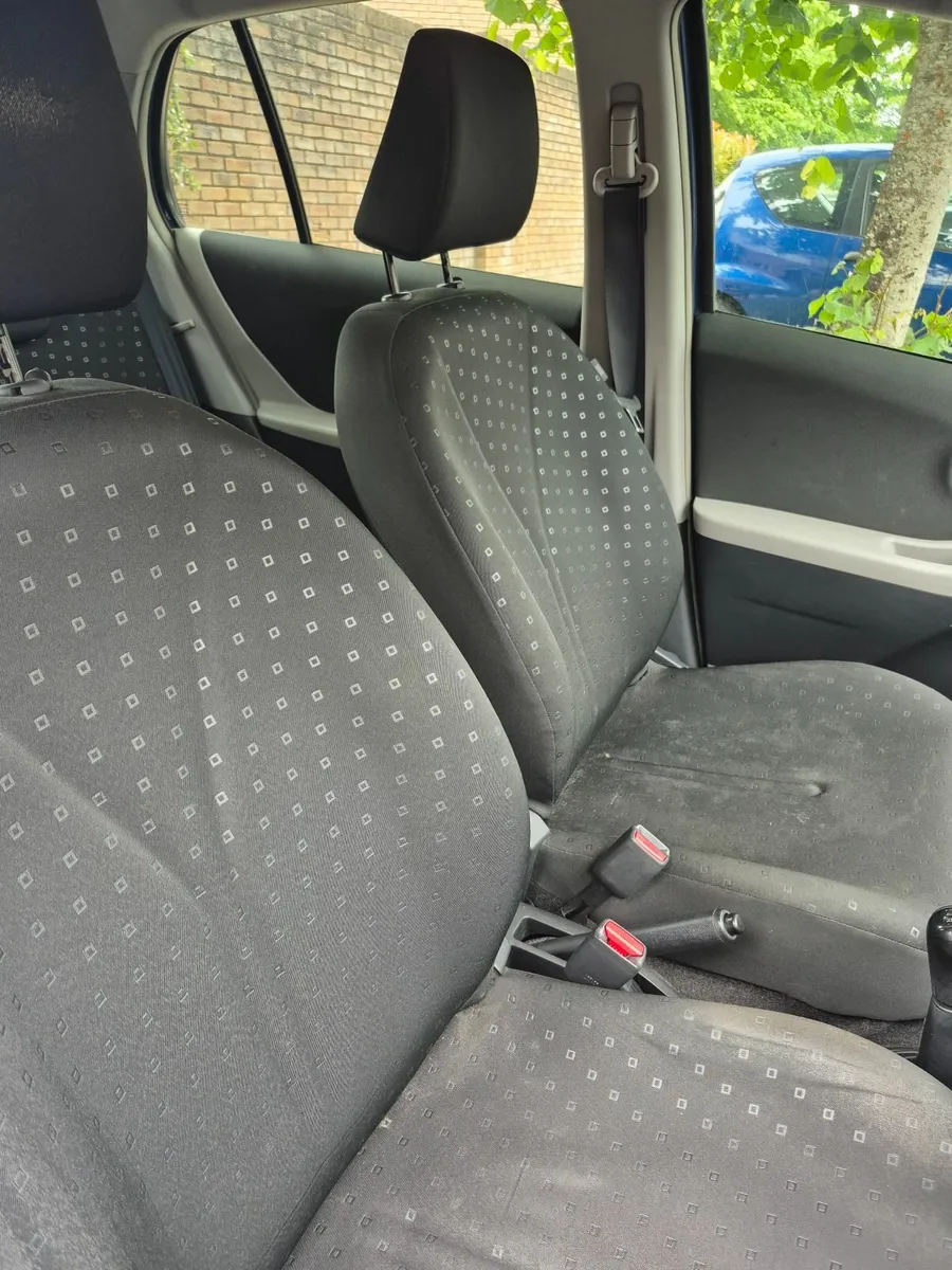 Toyota Yaris 2007 - Image 4