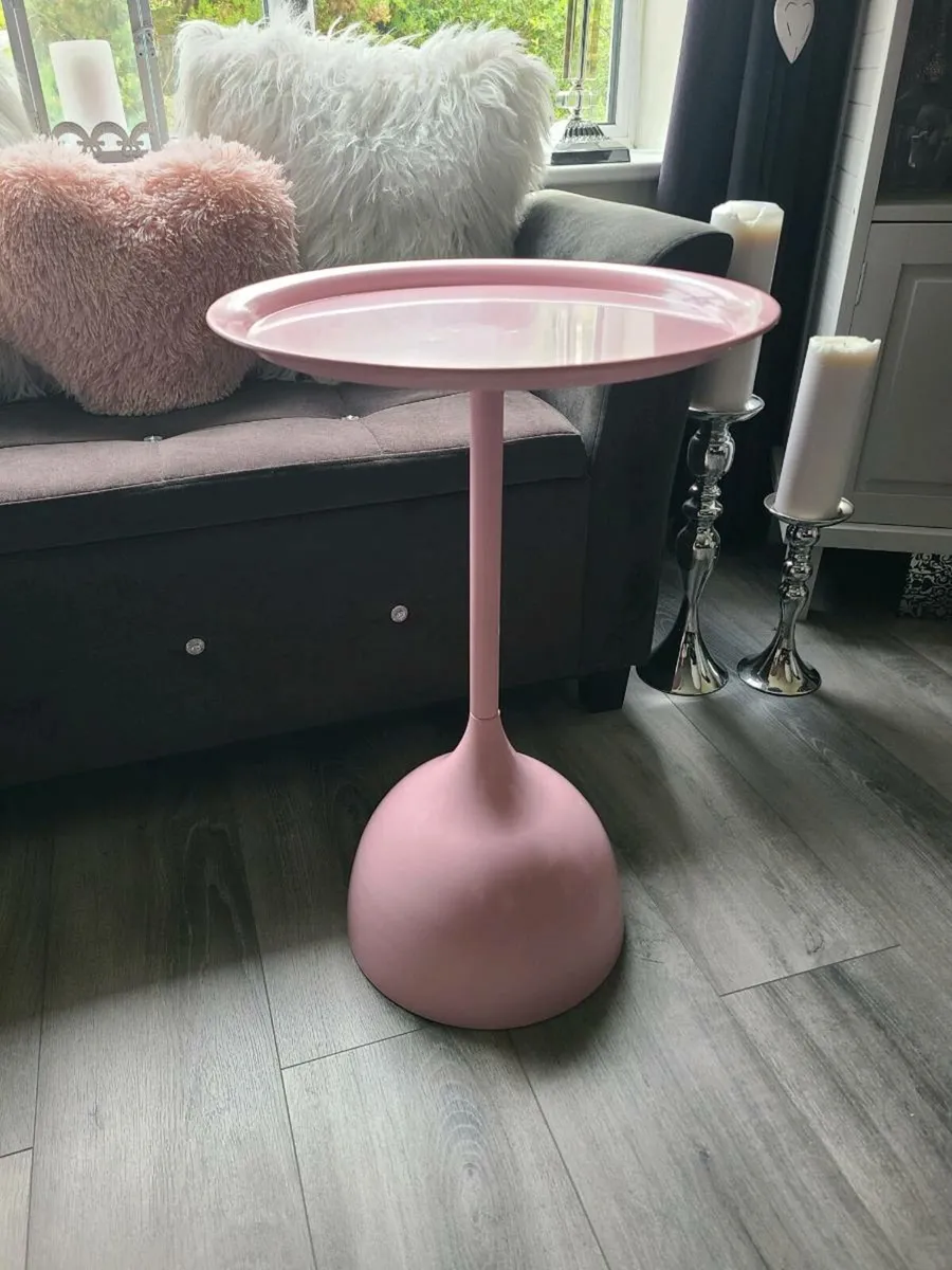 Side table - Image 1