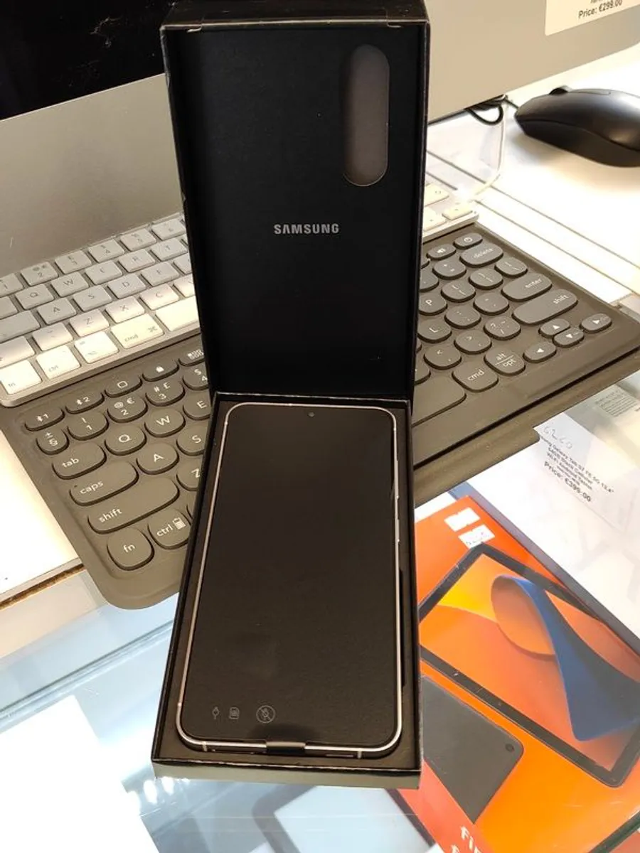 Samsung S24 128GB Dual Sim Unlocked (New Open Box) - Image 3