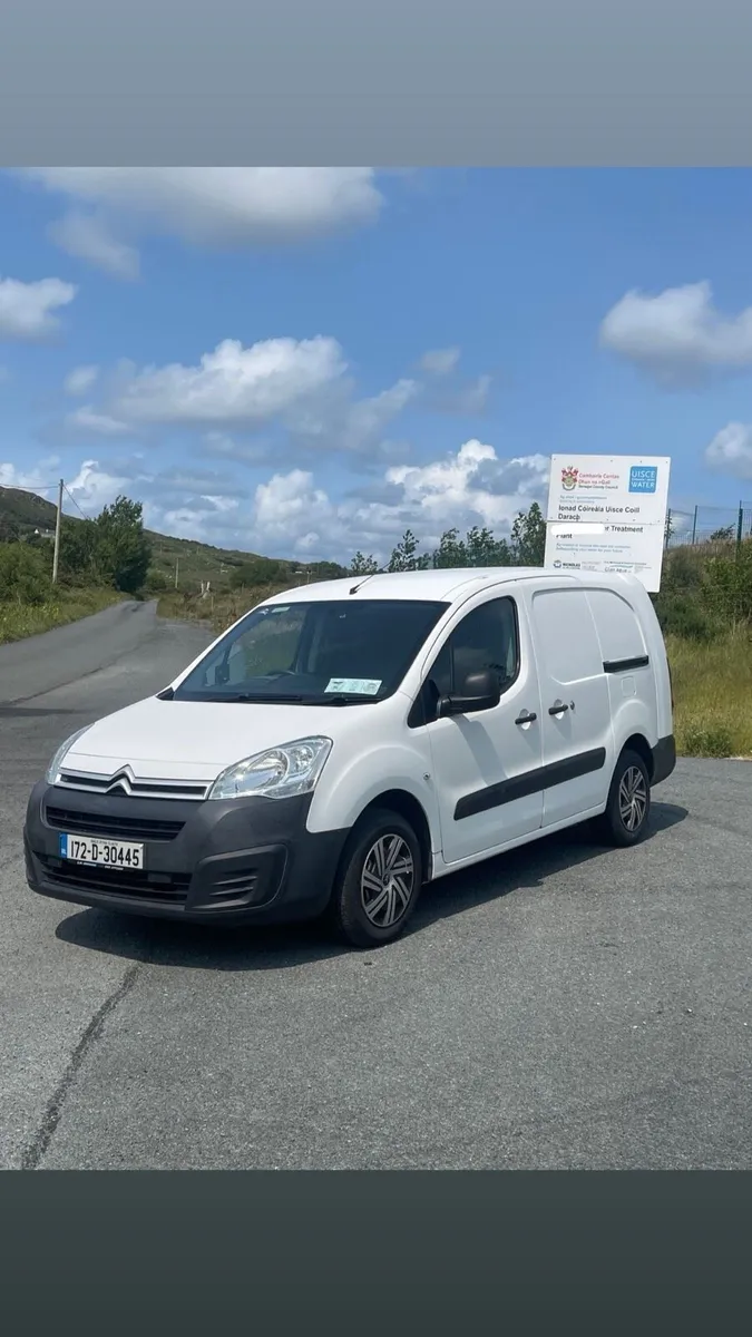 2017 Citroen Berlingo - Image 1