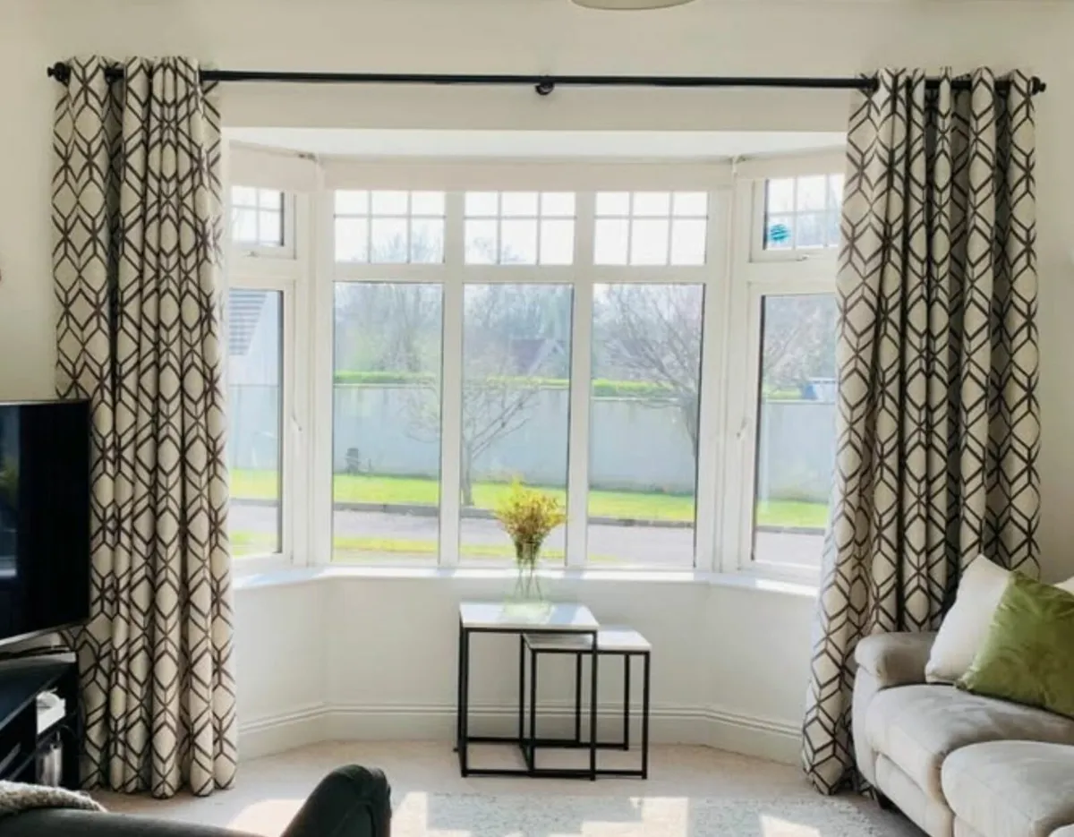 Curtains, 220 x 200cm, x 2 pairs (Hickeys) - Image 1
