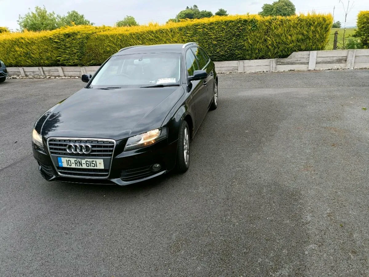Audi A4 avant estate 2010 - Image 2