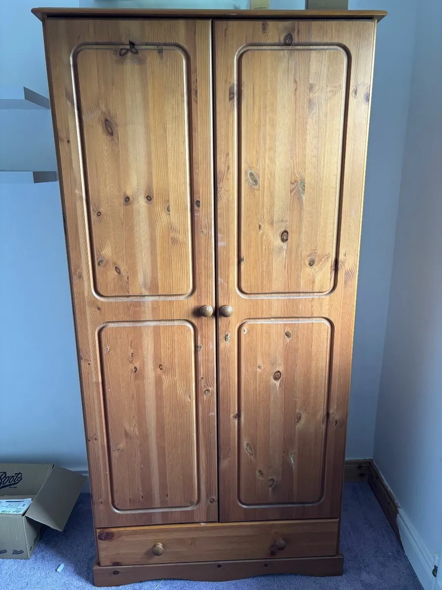 Wardrobe (wooden)