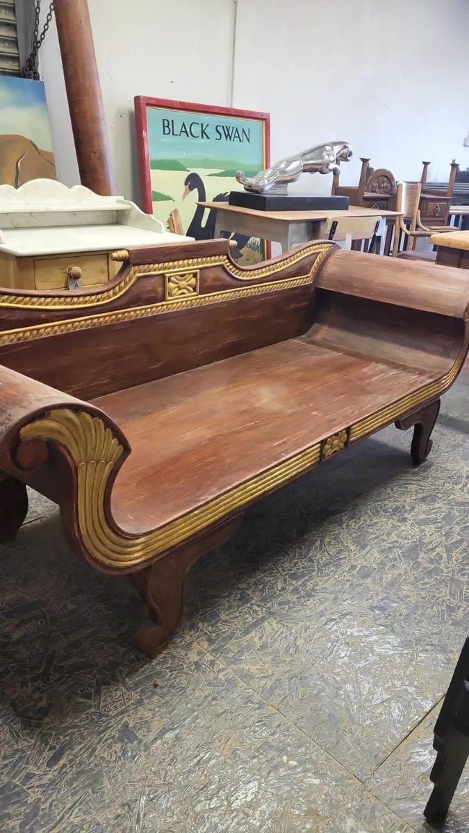 Vintage regency style day bed - Image 2