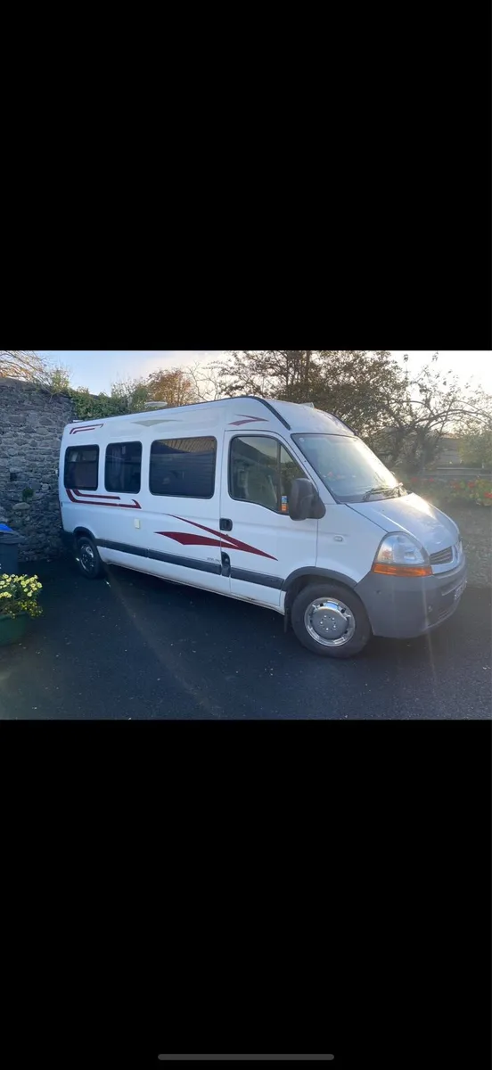 Renault Master Campervan 2008 - Image 1