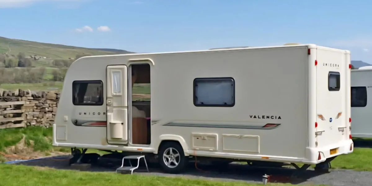 Bailey Unicorn valencia - Image 2