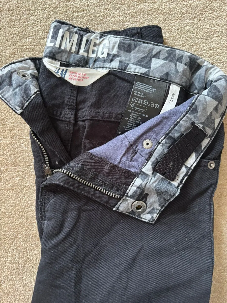 Gap black skinny jeans age 7-8 - Image 3