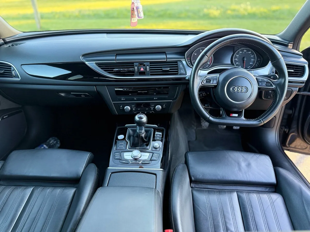 Car - Image 3