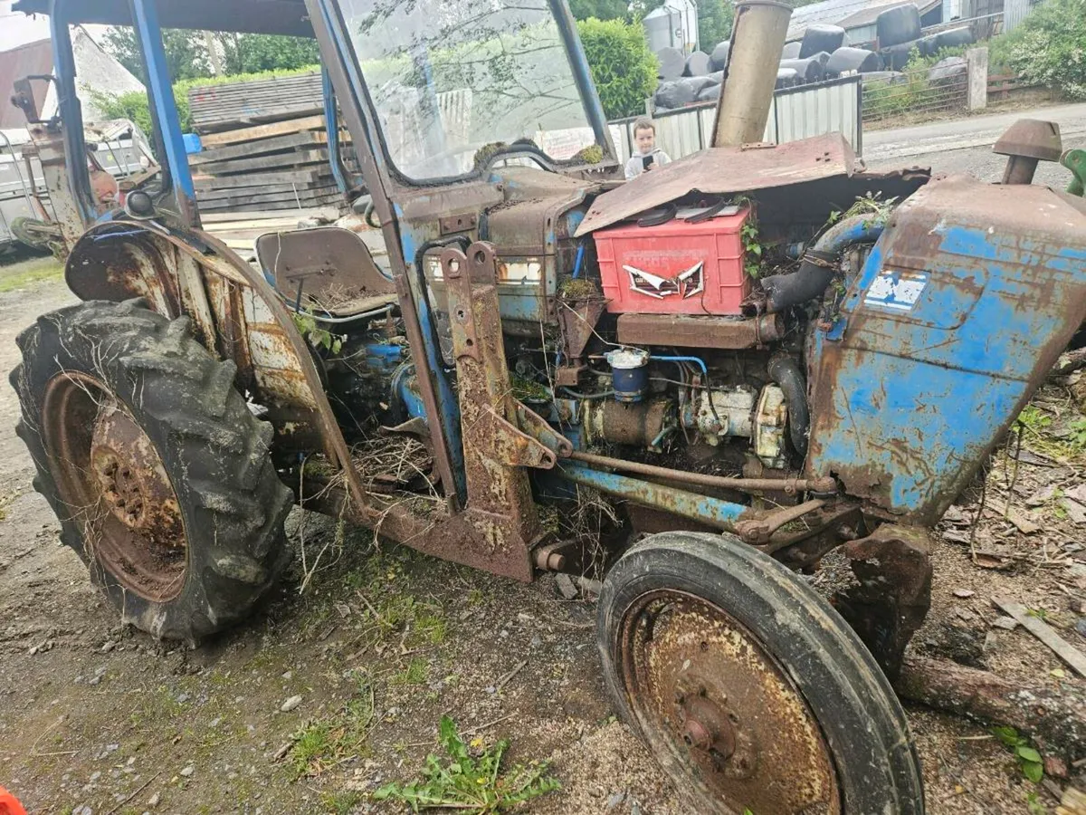 tractors  clear out - Image 3