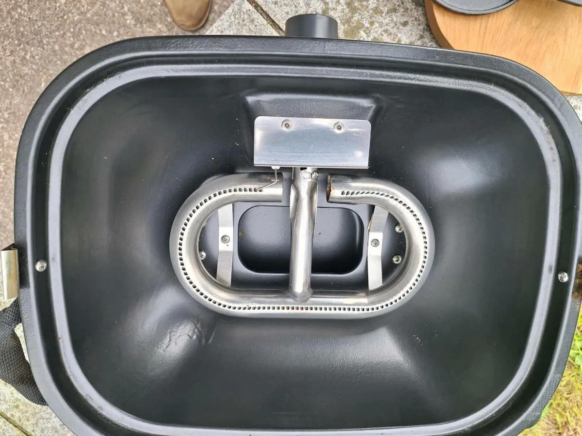 Portable Gas BBQ - Image 3