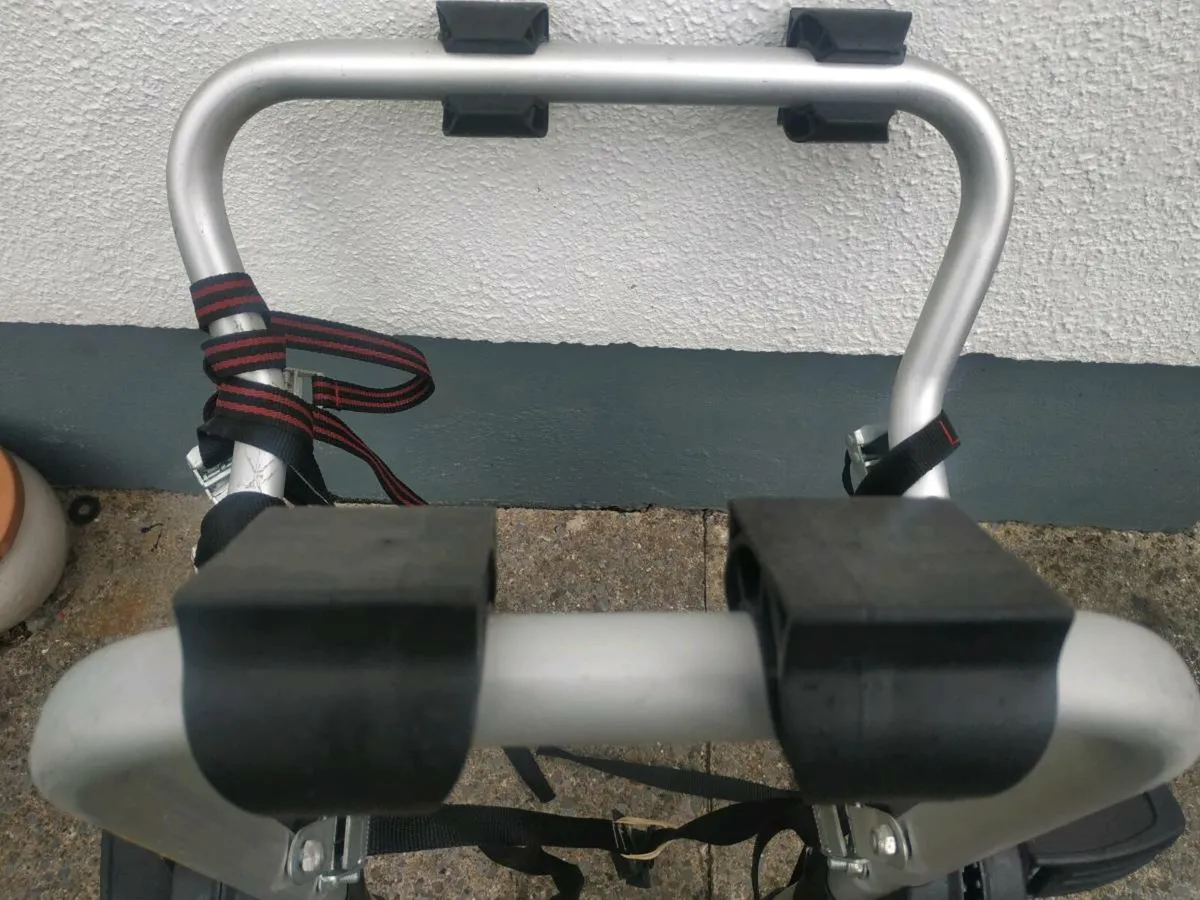 Avenir Montana 3 Bike Boot Fitting Car Rack - Image 1