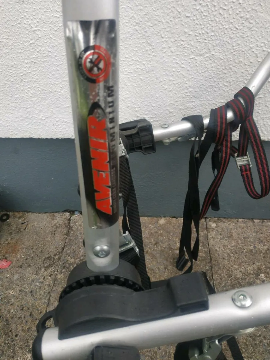 Avenir Montana 3 Bike Boot Fitting Car Rack - Image 3