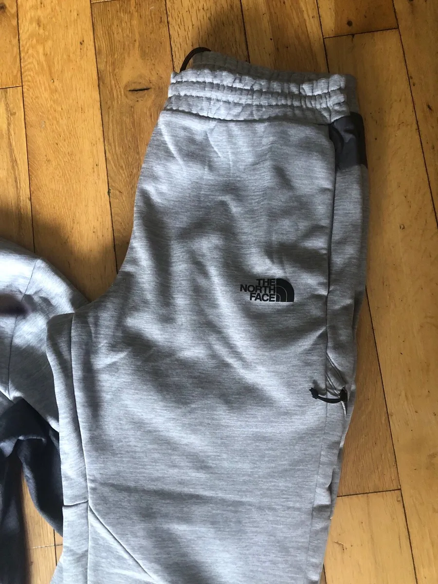 North face track suit - Image 4