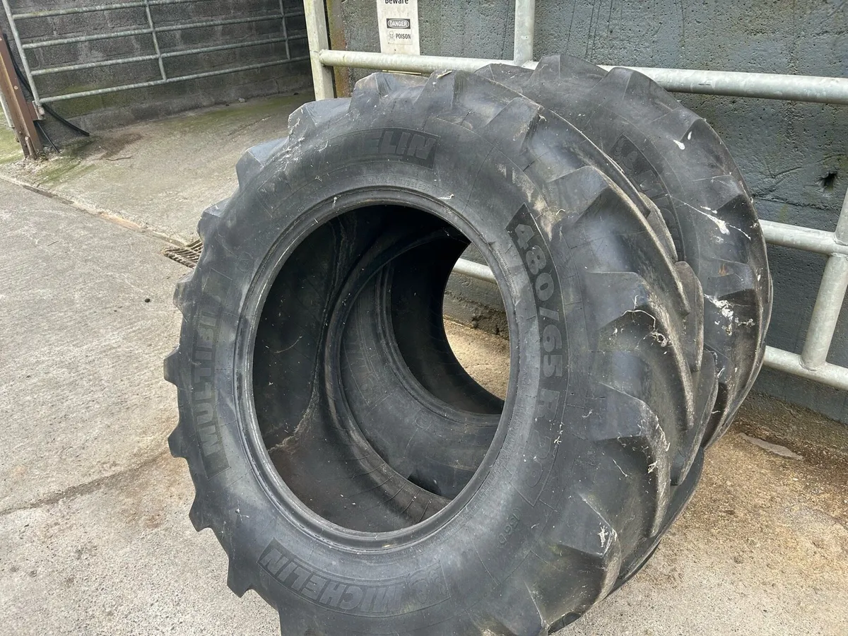 480/65x28 tyres - Image 1