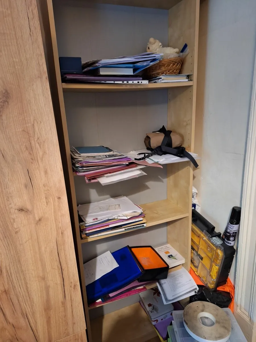 Chest of drawers - Image 2