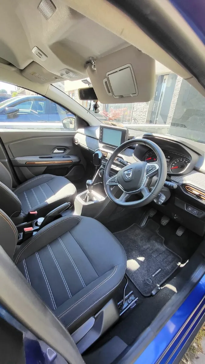 Dacia Sandero Stepway 2021 - Image 2