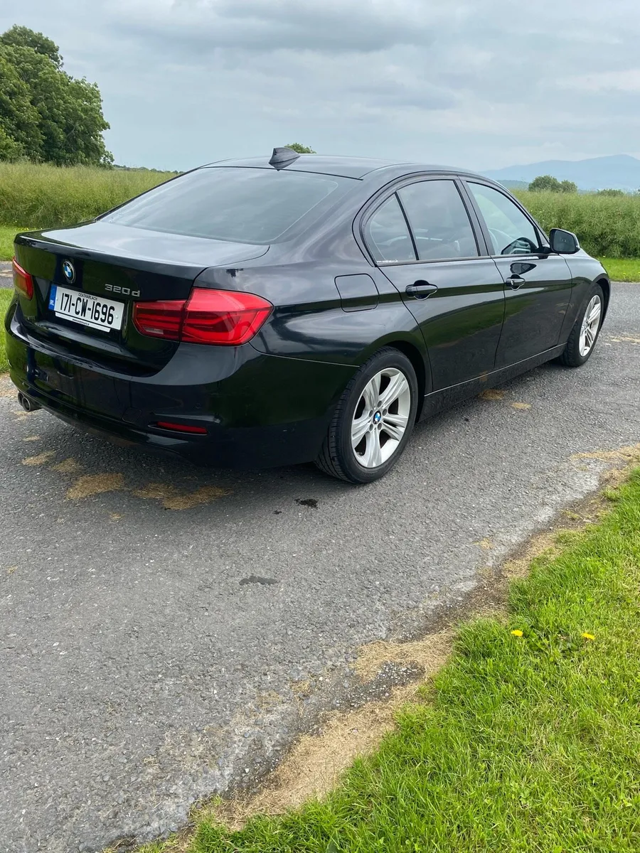 BMW 3 Series - Image 4