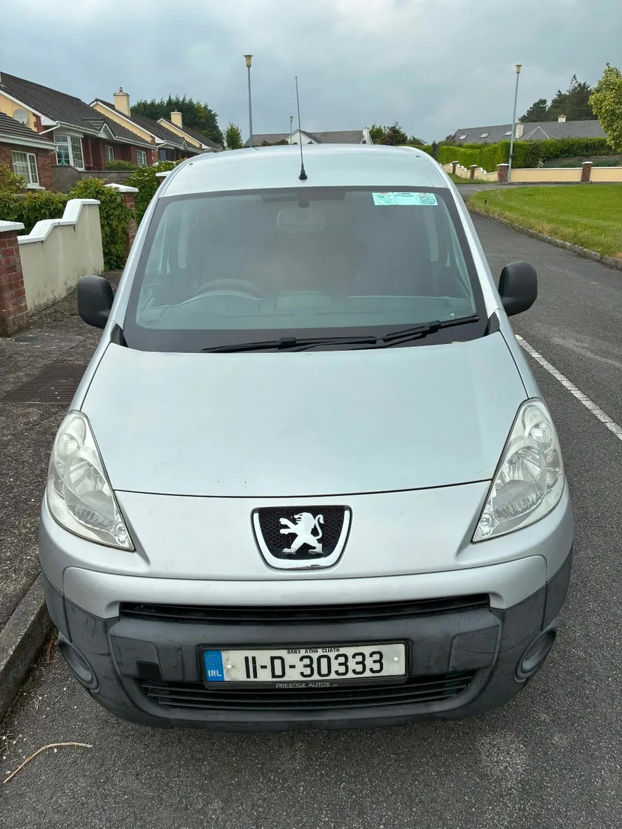 Peugeot Partner 2011 - Image 2