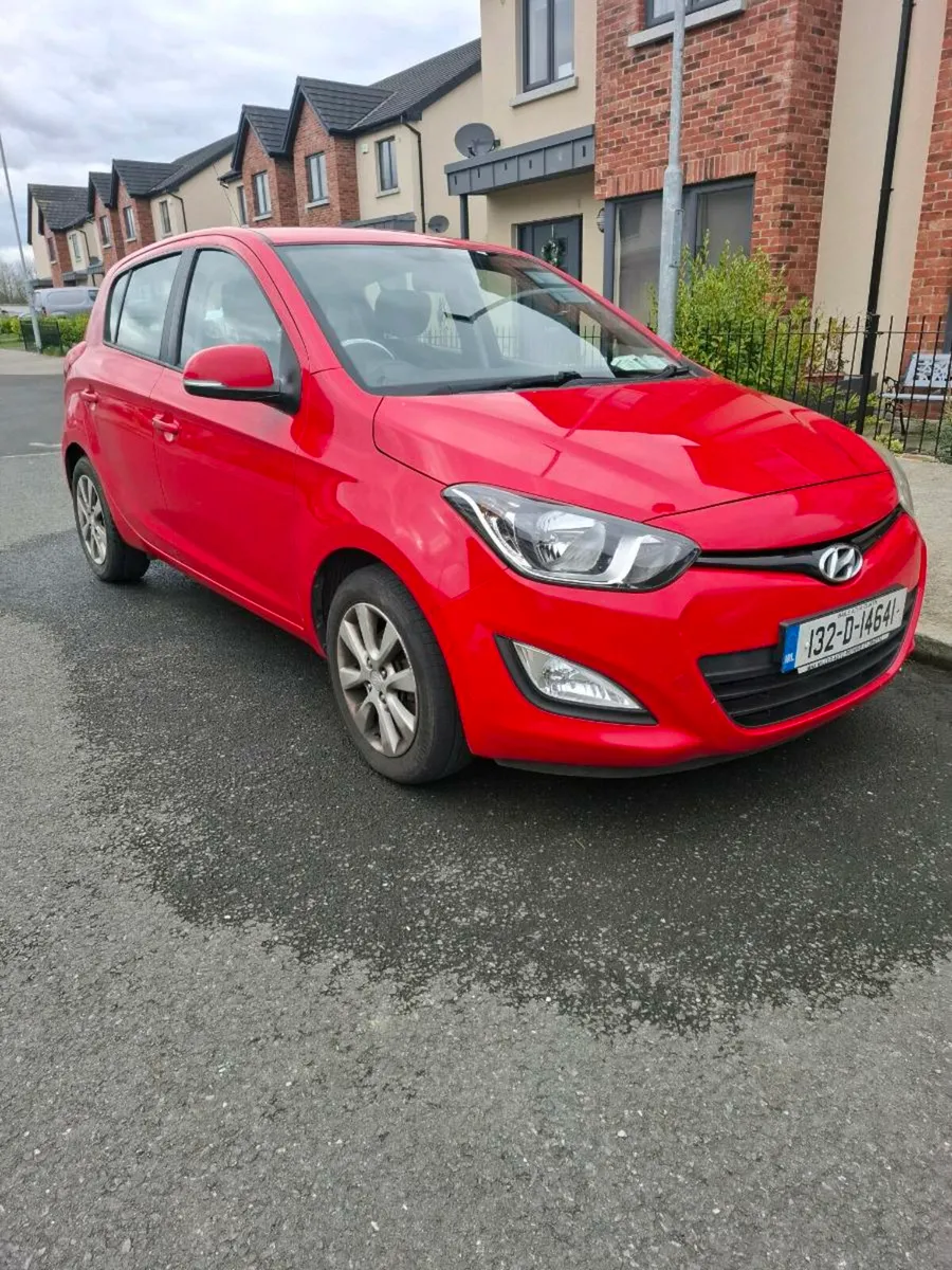 Hyundai i20 1.2 Petrol 5 doors - Image 2