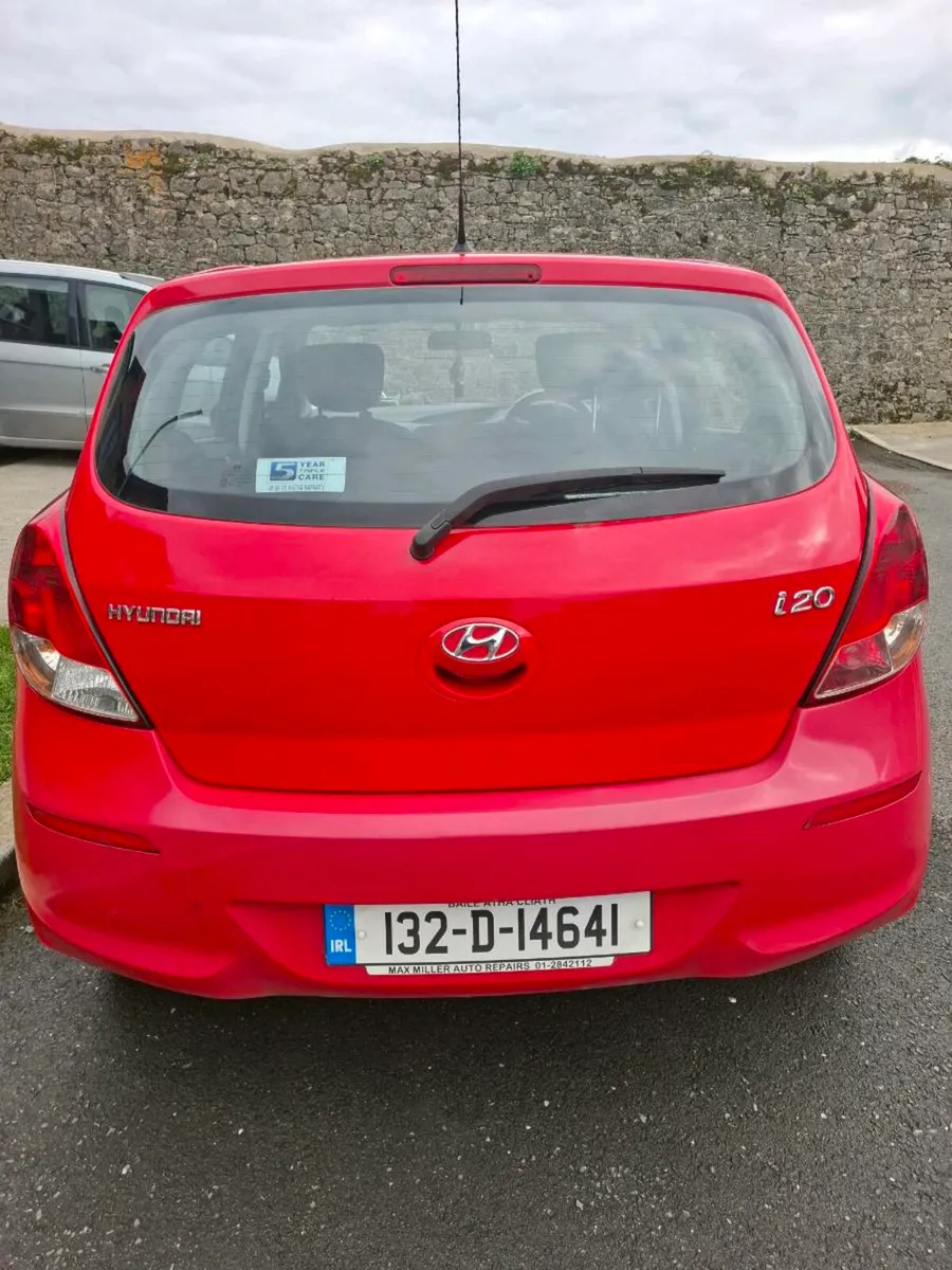 Hyundai i20 1.2 Petrol 5 doors - Image 4