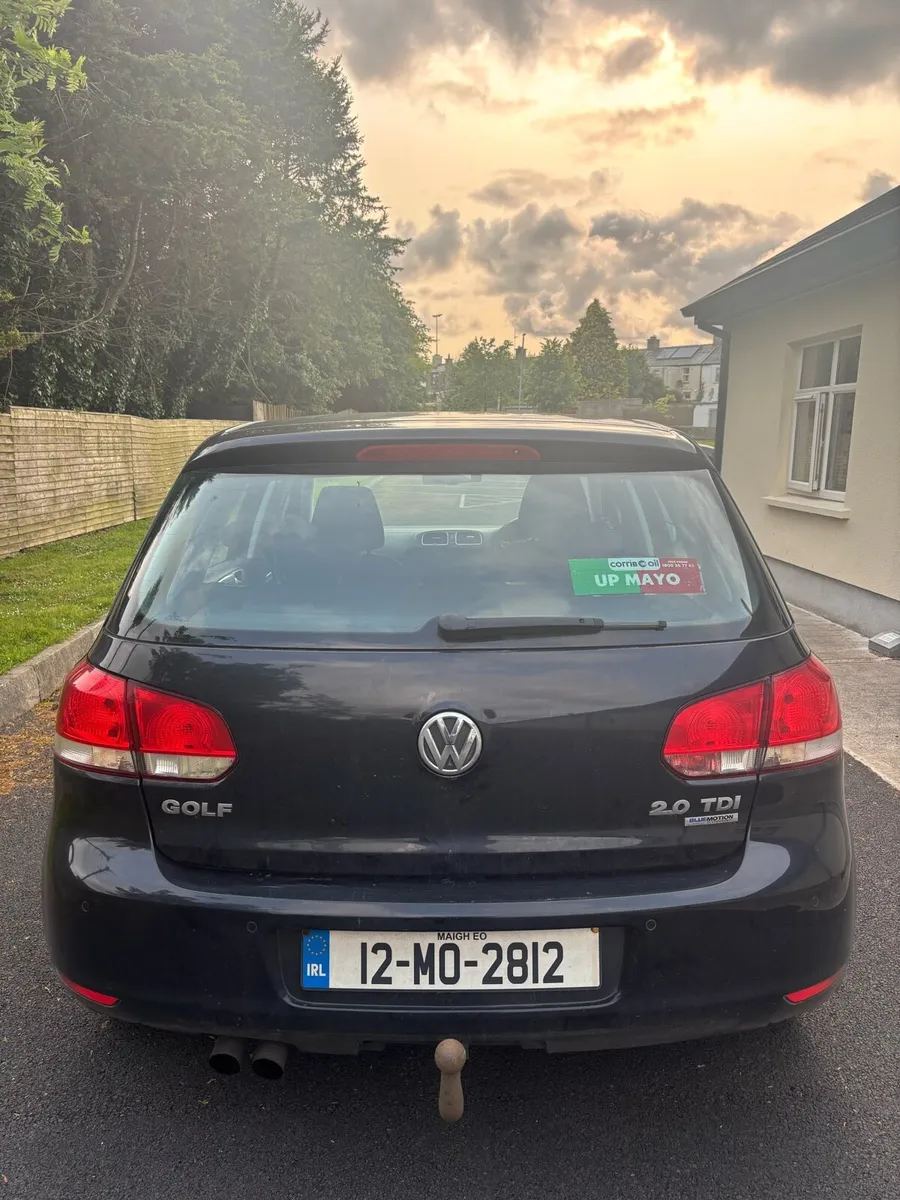 Volkswagen Golf 2012 2.0 TDI - Image 4