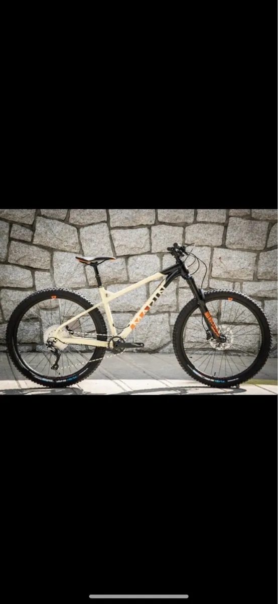 Mountain Bike - Image 2