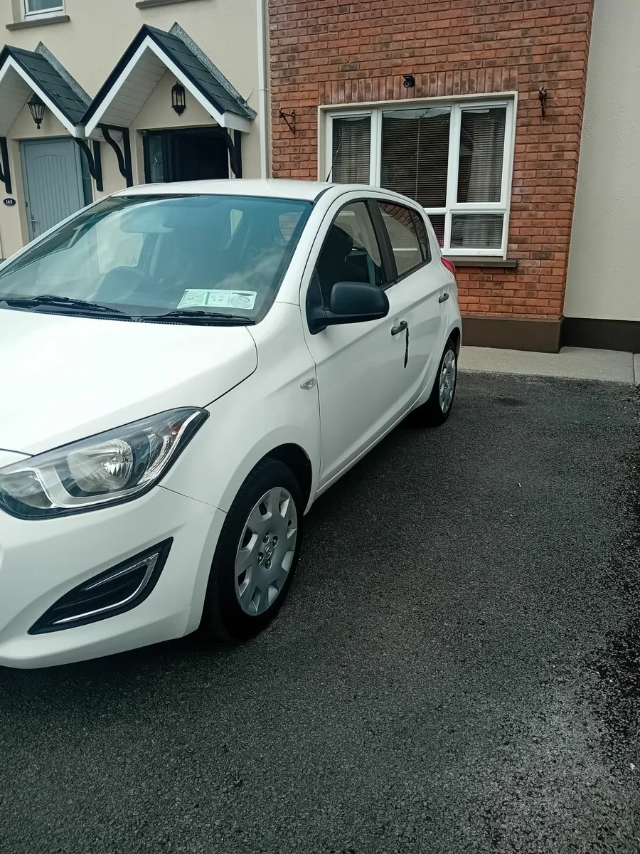 Hyundai i20 2015 - Image 4