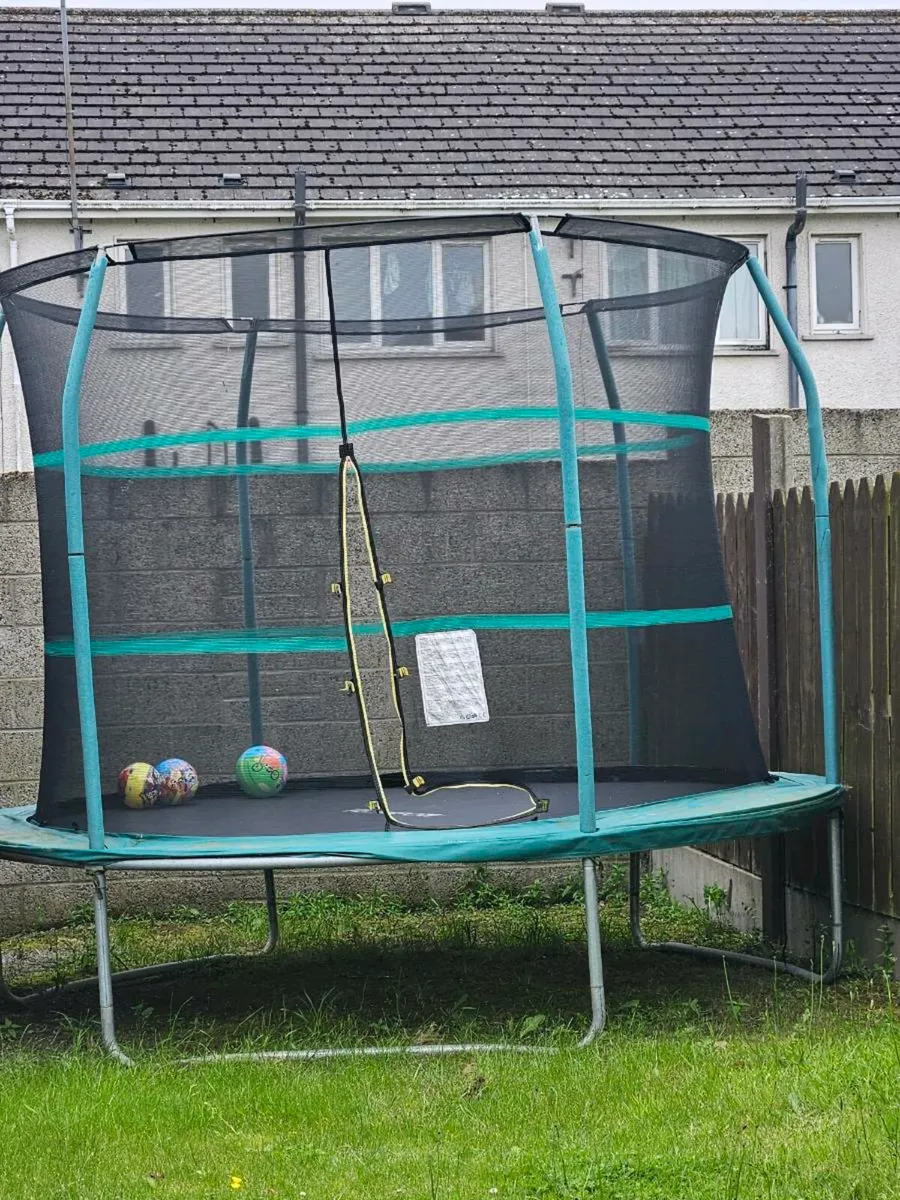 Trampoline - Image 1