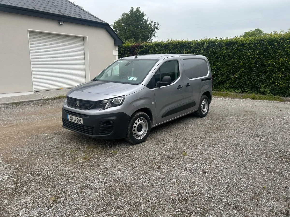 Peugeot Partner Pro Plus - Image 3