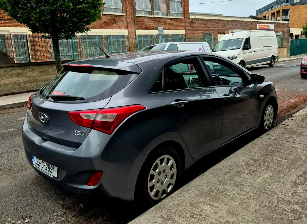 13-2 Hyundai I 30 1.4 petrol Nct'd 03/26 - Image 3