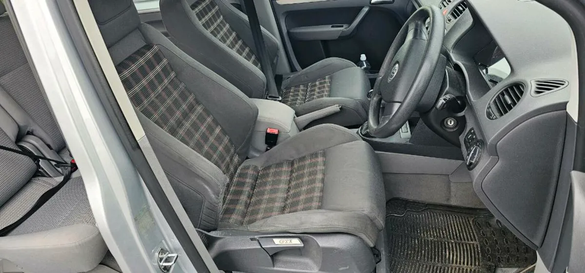 VW Caddy 2006 - Image 4