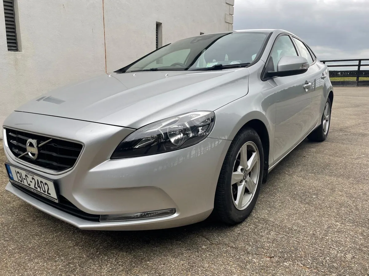 Volvo V40 1.6D 2013 - Image 3