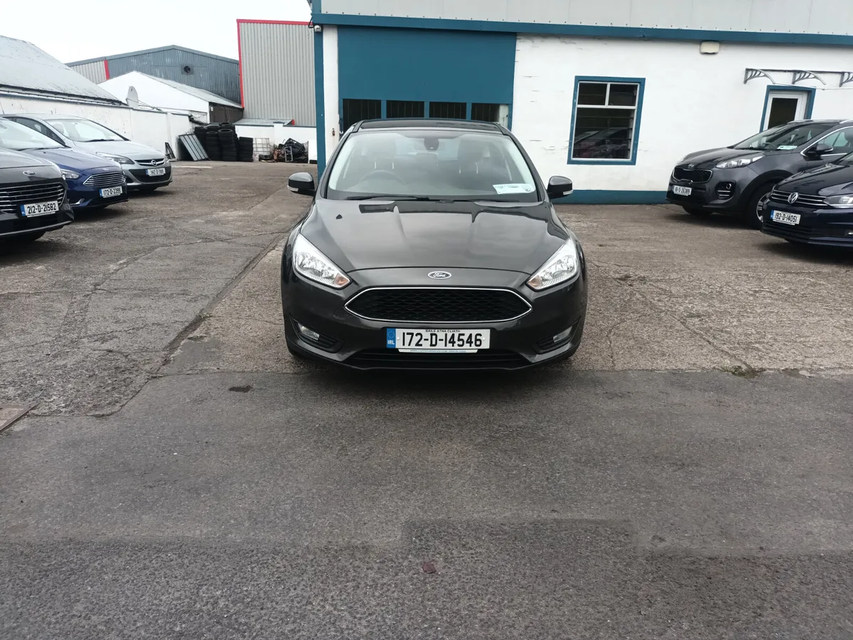 2017 Ford Focus 1.5 TDCi 95PS Style - Image 3