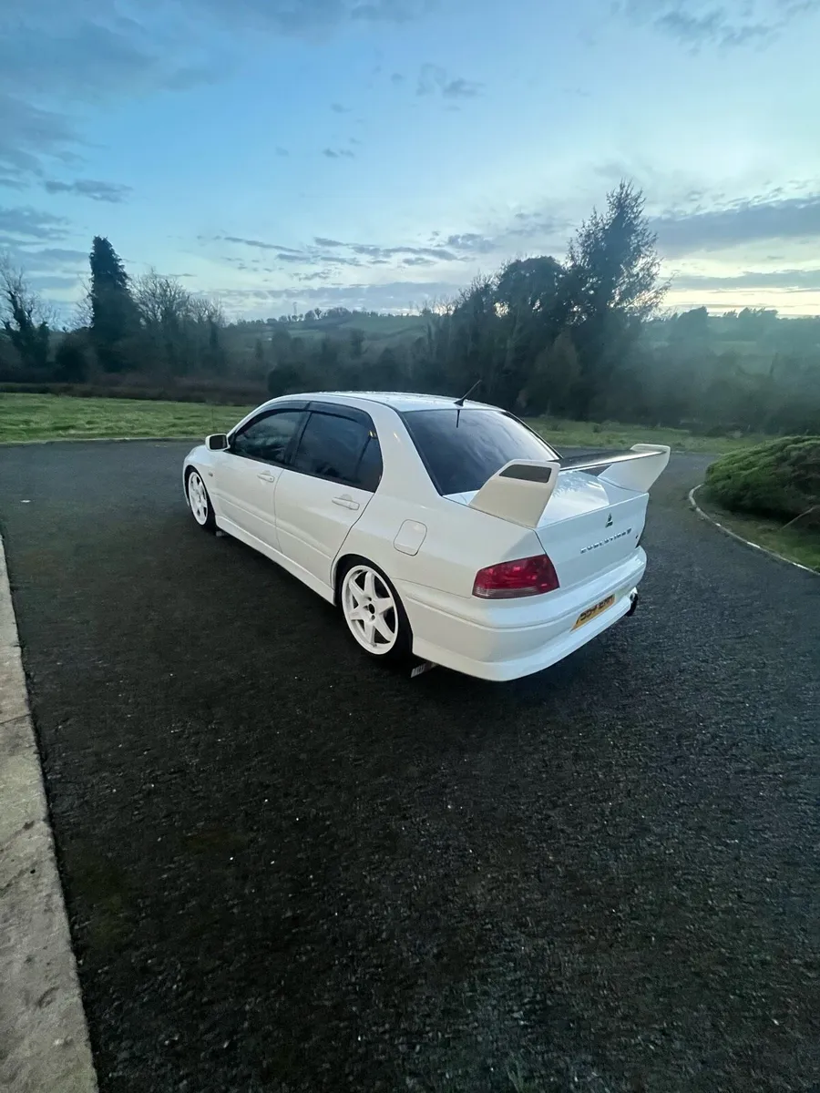 Evo 7 - Image 4