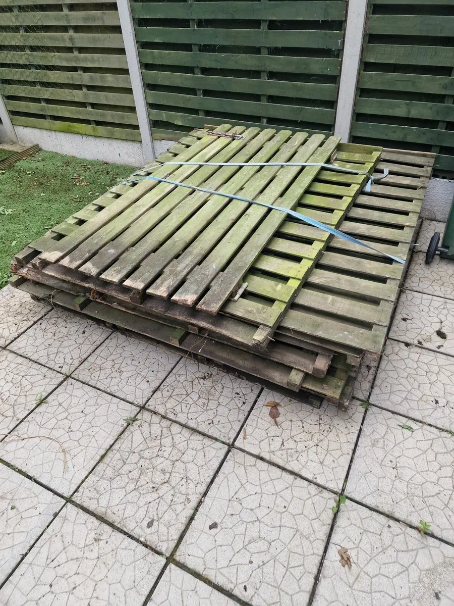 8 x Fence panels @ 6ft - Image 2